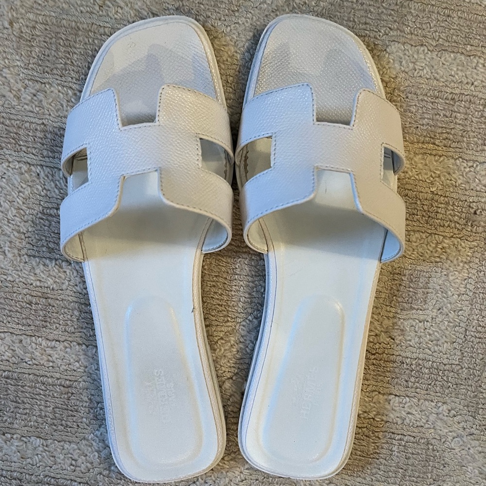 Hermes Oran Slides